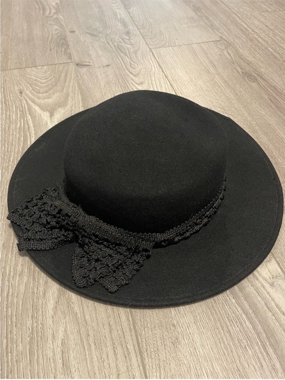 Bollman 100% Wool Felt Black Wide Brim Hat Lace Bow Fedora Brimmed Vintage Vtg